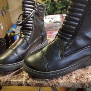 Combat boots for women's